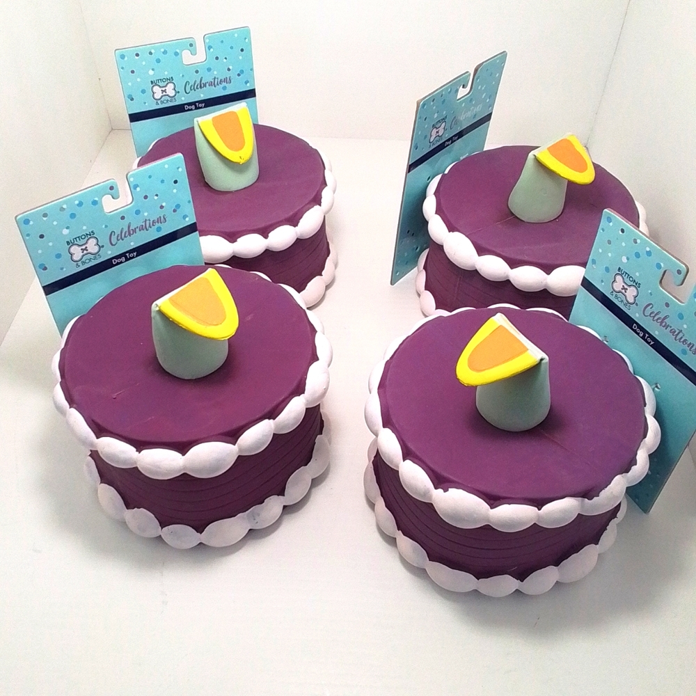 NWT Pets Birthday Cake Toy NEW
